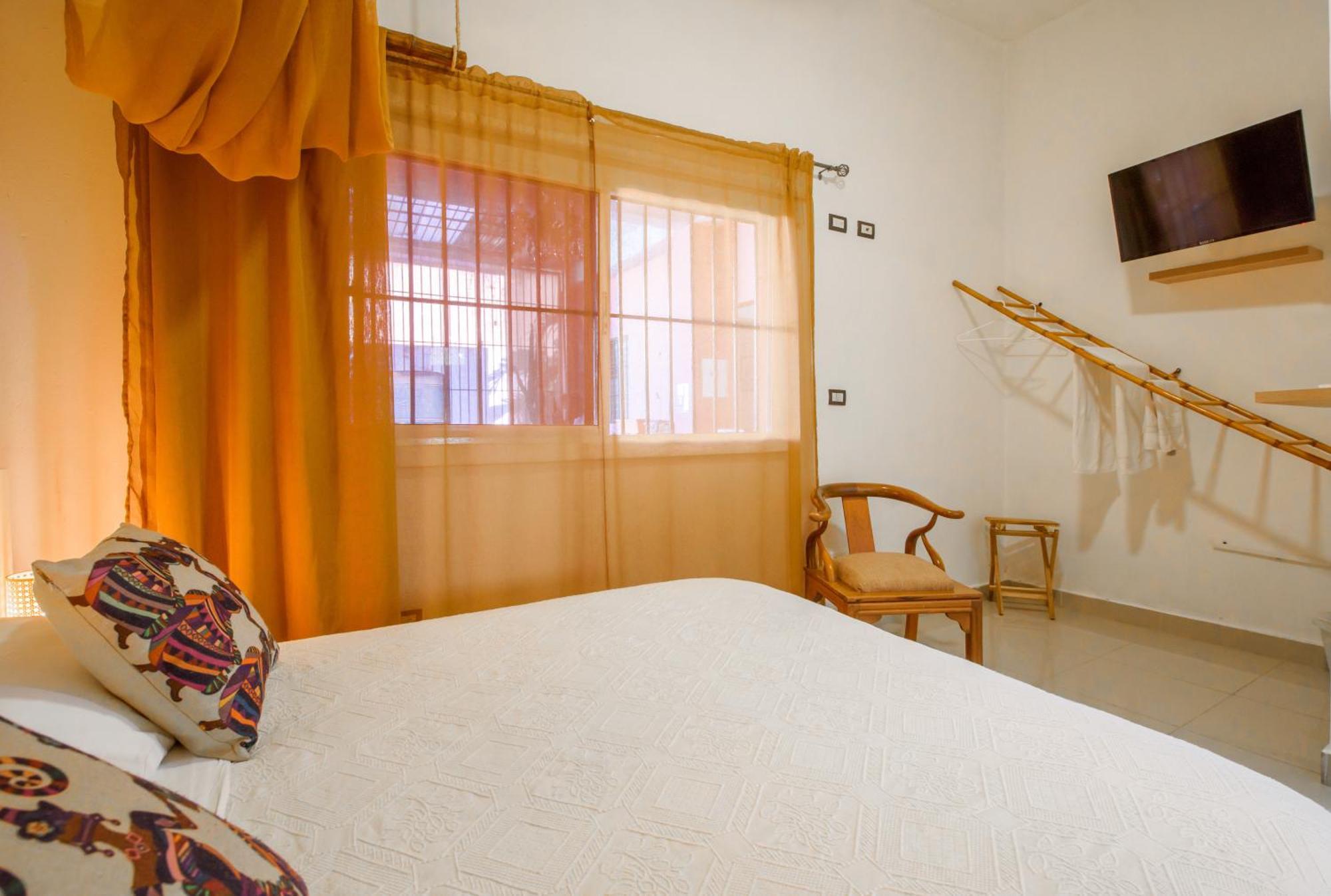 Hostal Mama Mambo - Zona Colonial سانتو دومينجو المظهر الخارجي الصورة